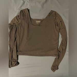 Almere Amazon long sleeve top